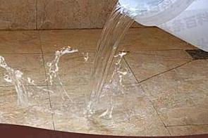 上街漏水维修 免砸砖防水材料该如何施工